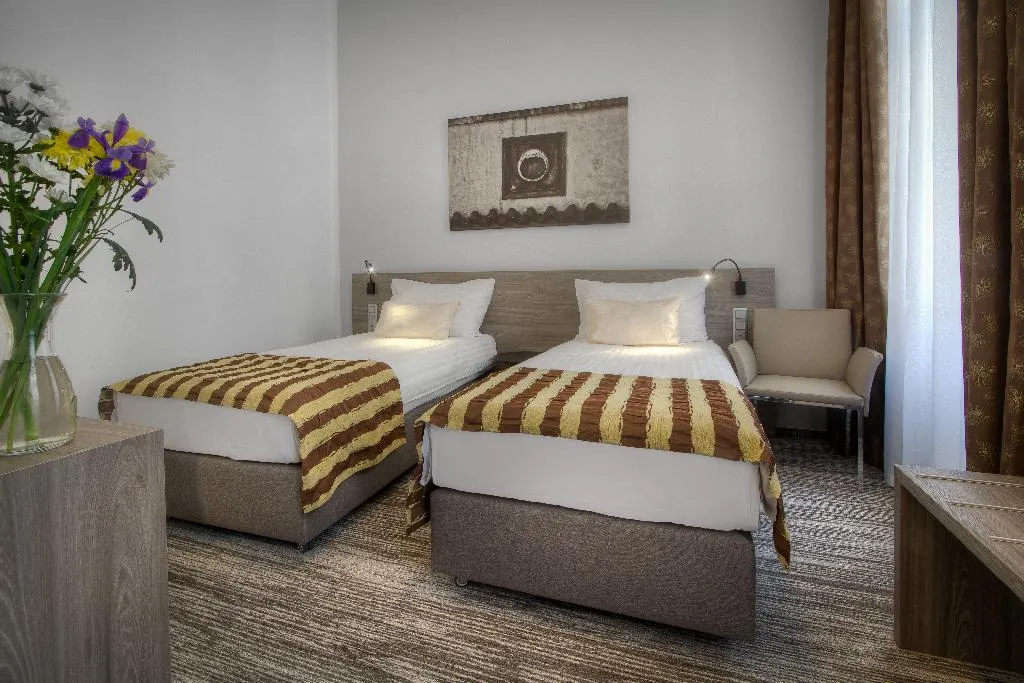 SINGLE STANDARD Room, Hotel Pav Prague, Prague