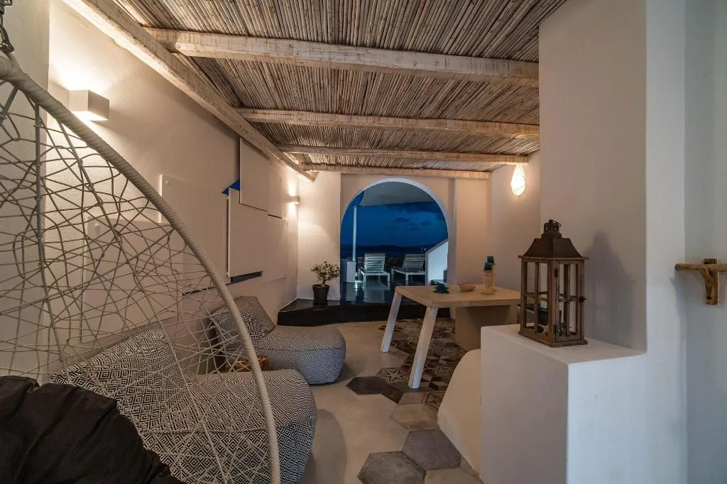 General view, Solstice Luxury Suites, Santorini