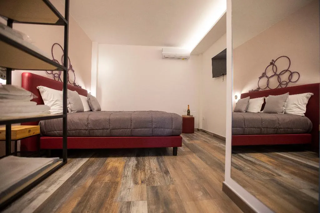 Double or Twin DELUXE Room, Vesuvio Inn Bed & Wine Experience, Naples