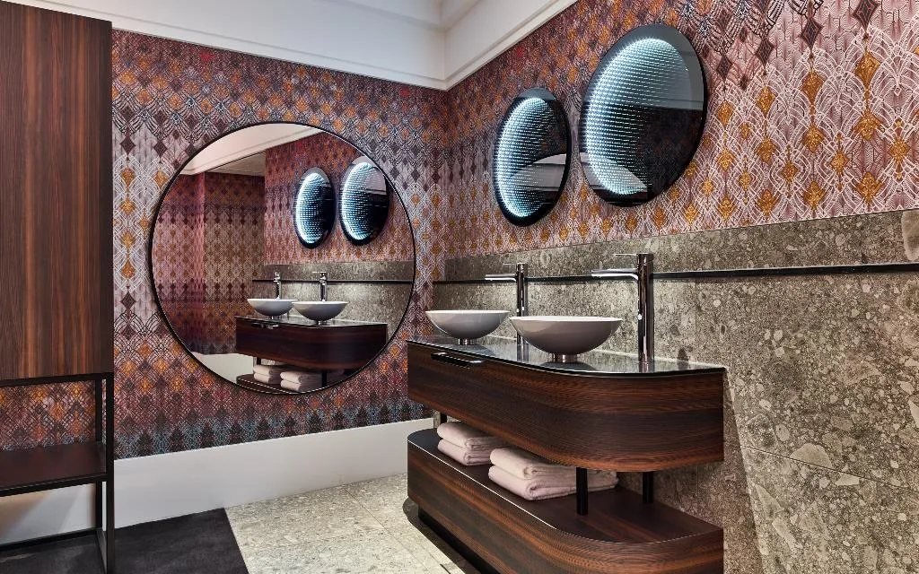DOUBLE SINGLE USE DELUXE Room, Clayton Hotel Amsterdam American, Amsterdam