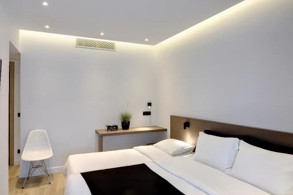 TRIPLE STANDARD Room, Poseidon Athens Hotel, Athens