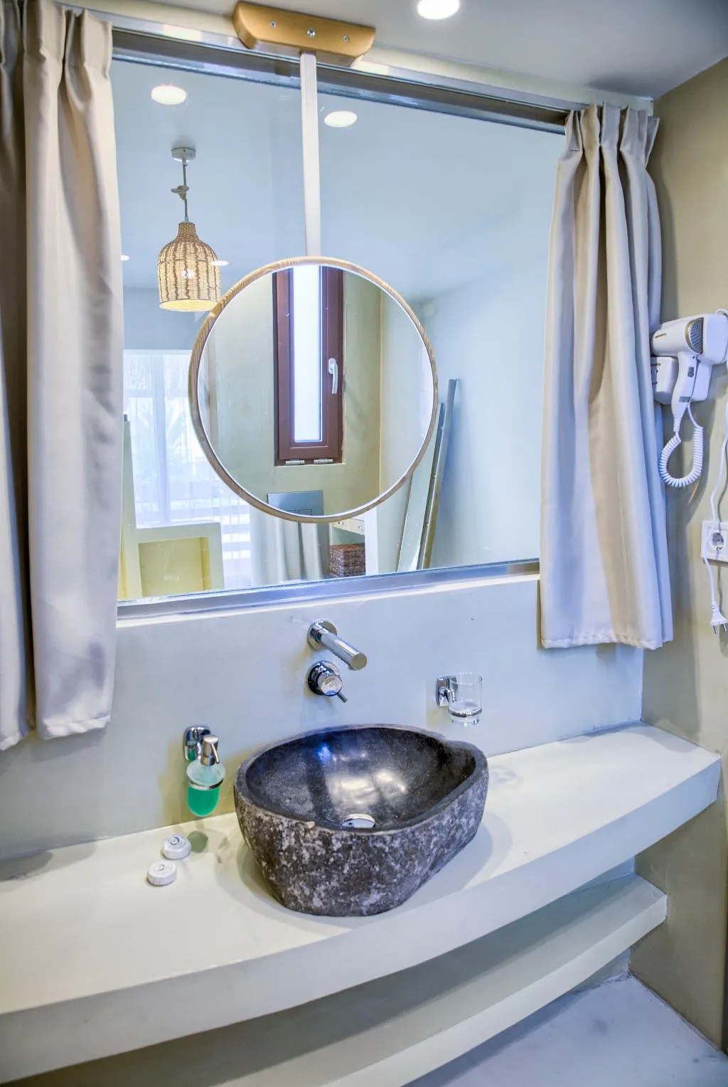 JUNIOR SUITE WITH PRIVATE POOL Room, Alia suites & Alia beachfront suites and spa, Rhodes