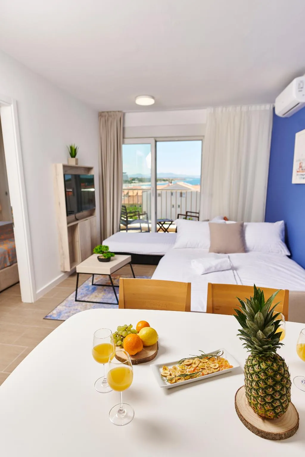 APARTMENT SEA VIEW WITH BALCONY Room, Arancini Residence, Split