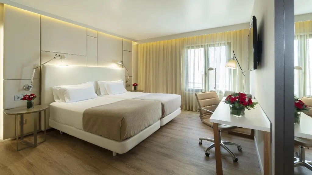 Room, NH Collection Lisboa Liberdade, Lisbon