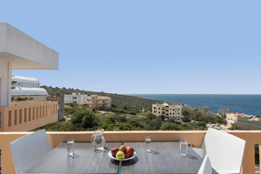 APARTMENT SEA VIEW THREE BEDROOMS Room, Esplanade Apartments, Crete