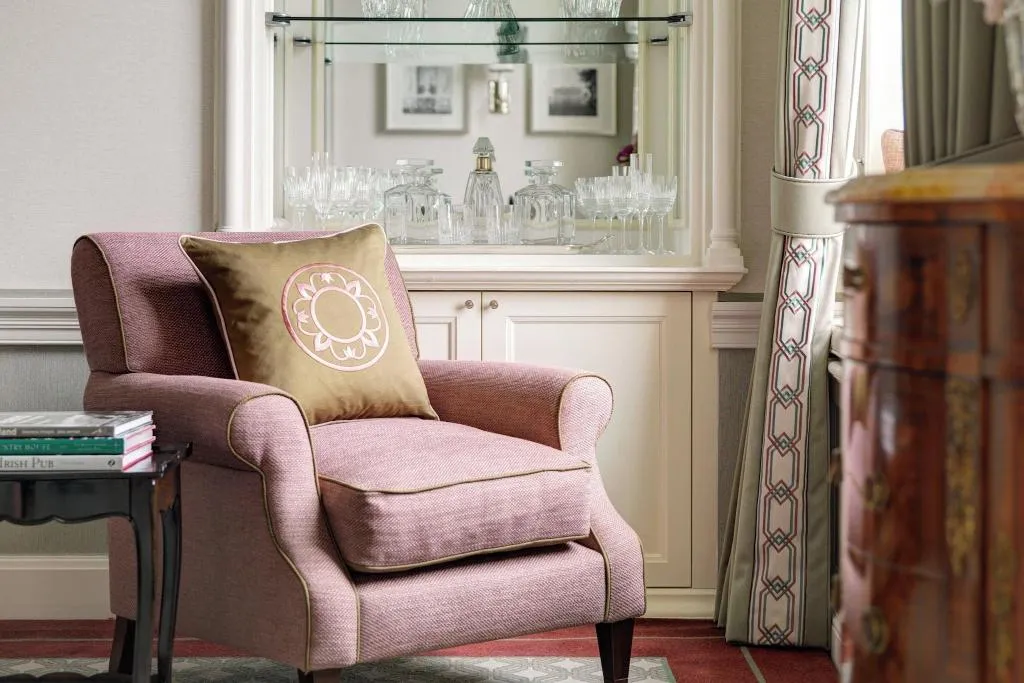 Room, The Shelbourne, Autograph Collection, Dublin