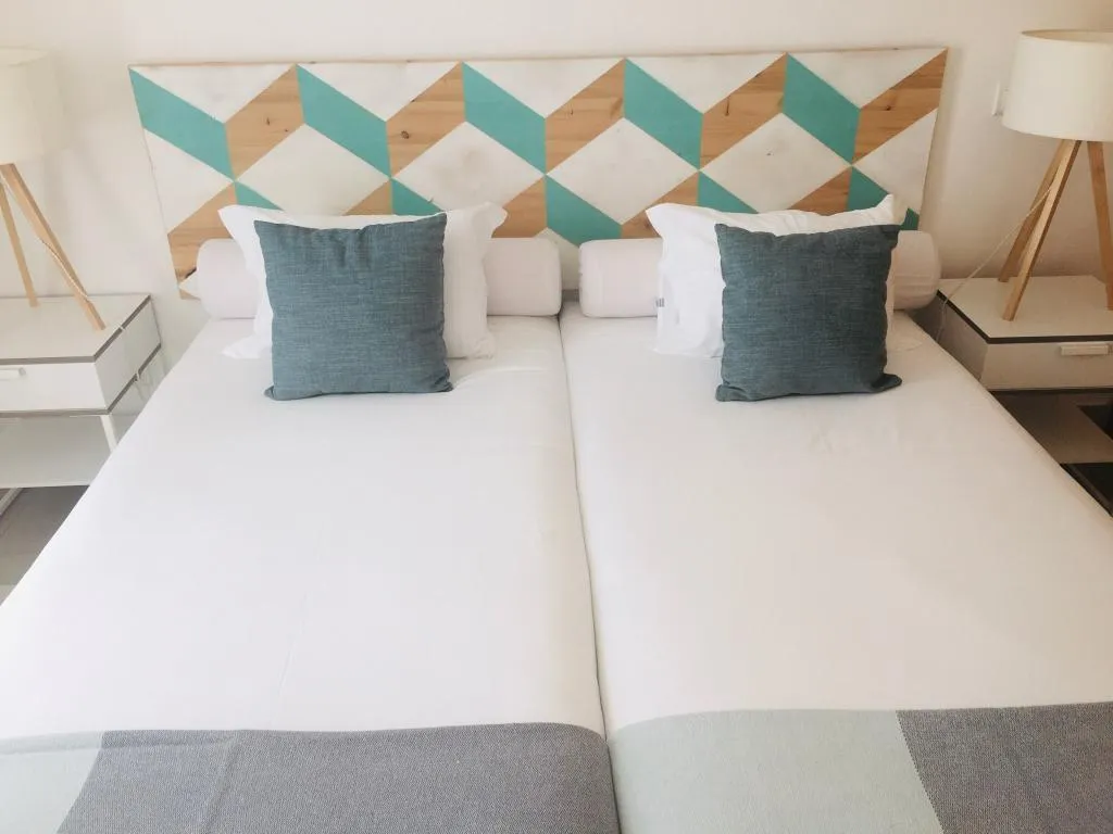 APARTMENT POOL VIEW TWO BEDROOMS Room, Marina Club I, Algarve