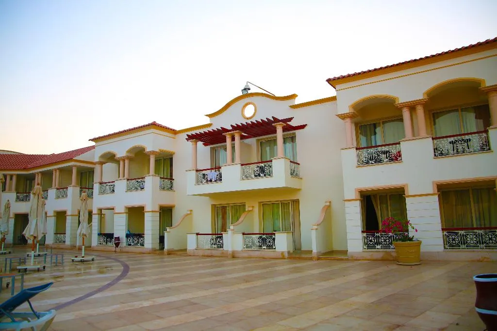 SINGLE CLUB GRAND Room, Marina Sharm Hotel, Red Sea Riviera