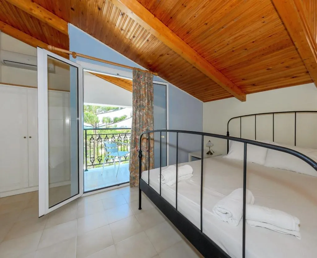 Room, Denise Studios & Apartments, Zante