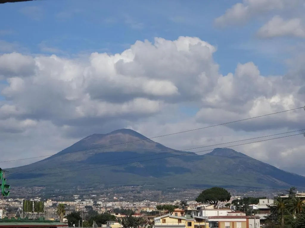 SINGLE STANDARD Room, Pompei Boutique Inn, Naples