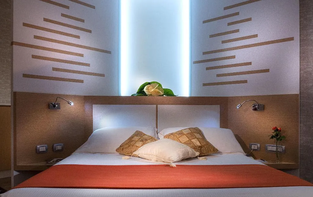 TWIN STANDARD Room, Diana Roof Garden, Rome