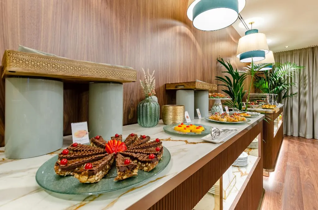 Restaurant, Turim Lisboa Hotel, Lisbon