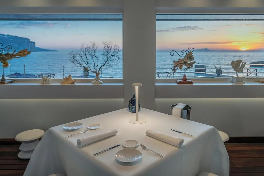 Restaurant, Capo La Gala Hotel & Wellness, Naples