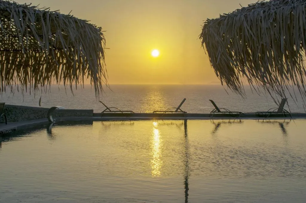 Sports and Entertainment, Sunset Faros, Santorini