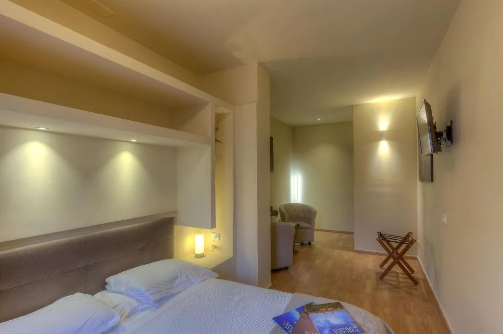 Room, Home Boutique Santa Maria Novella, Florence