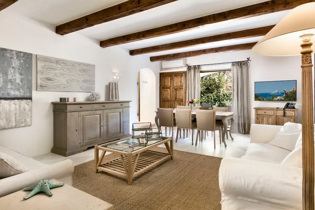 SUITE EXECUTIVE Room, Relais Villa Carola, Olbia