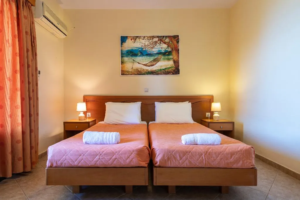 Double or Twin PREMIUM Room, Summer Sun, Kefallinia