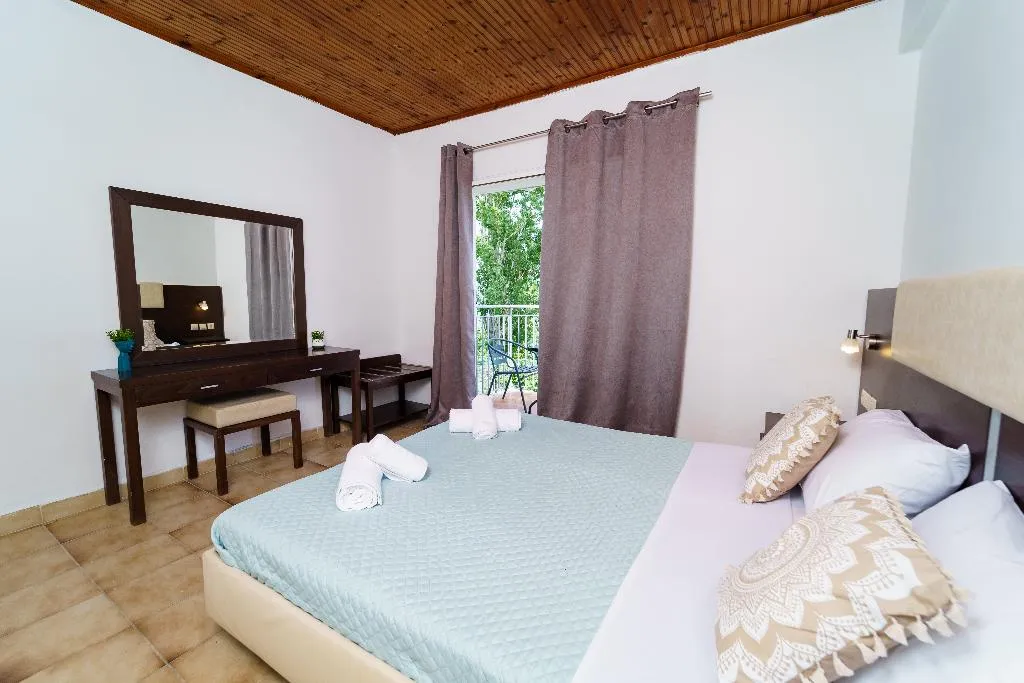Lobby, Mayo Rooms, Zante