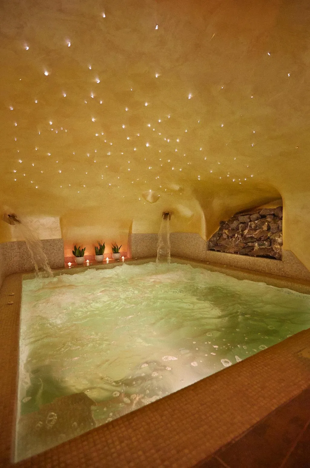 Sports and Entertainment, Andromeda Villas, Santorini