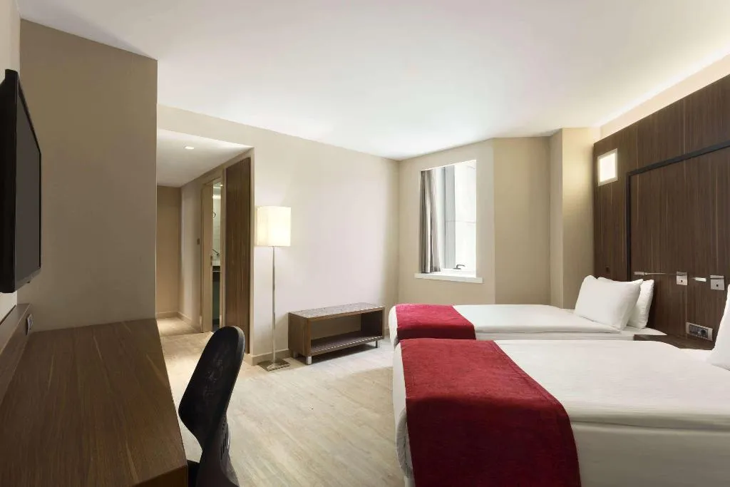 TWIN STANDARD Room, Ramada Encore By Wyndham Izmir, Izmir