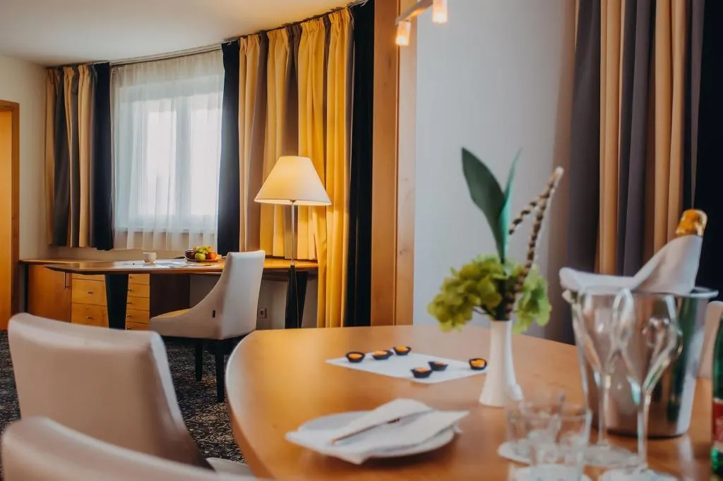 JUNIOR SUITE STANDARD Room, Hotel Don Giovanni Prague, Prague