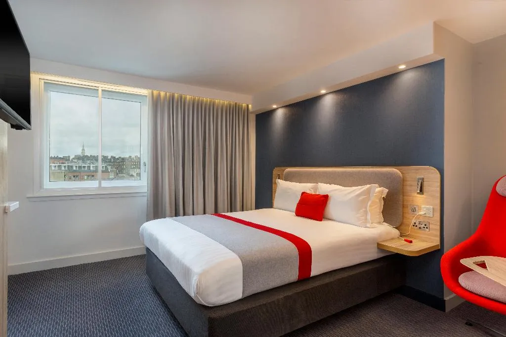DOUBLE Accessible Room, Holiday Inn Express Dublin City Centre, Dublin