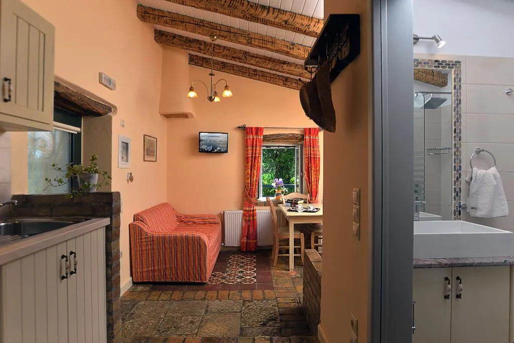 BUNGALOW STANDARD Room, Fundana Villas, Corfu