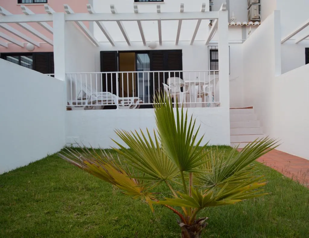 APARTMENT GARDEN VIEW ONE BEDROOM Room, Mouraliz Apartamentos, Algarve