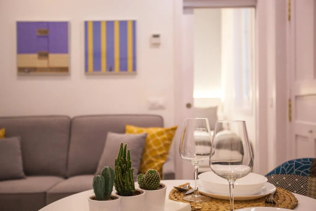 APARTMENT ONE BEDROOM Room, Gran Central Suites, Madrid