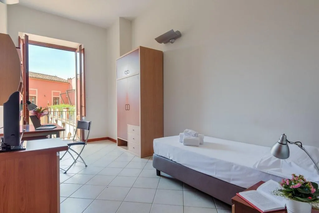 Room, Camplus Guest Catania, Catania