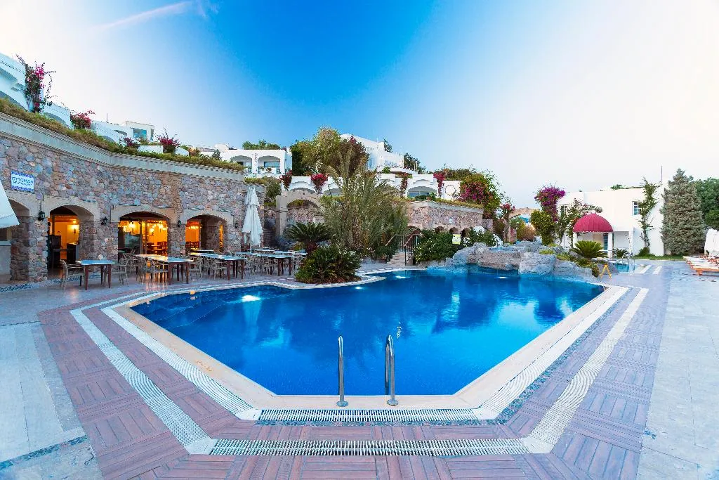 Pool, Royal Asarlik Beach Hotel, Bodrum