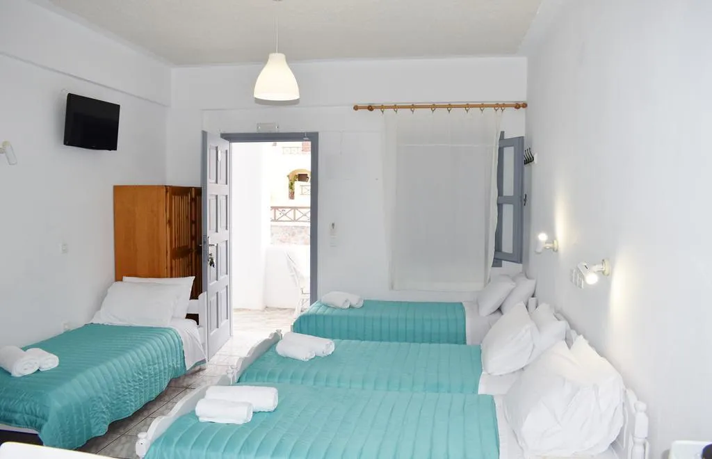 General view, Zacharakis Studios, Santorini