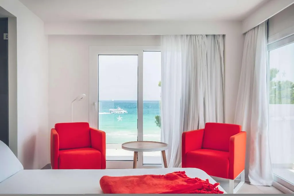 Room, Iberostar Waves Alcudia Park, Majorca