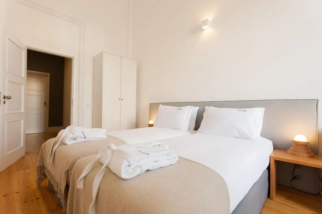 Room, Feels Like Home Chiado Prime Suites, Lisbon