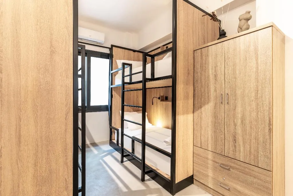 QUADRUPLE PREMIUM Room, PAME Wild, Athens