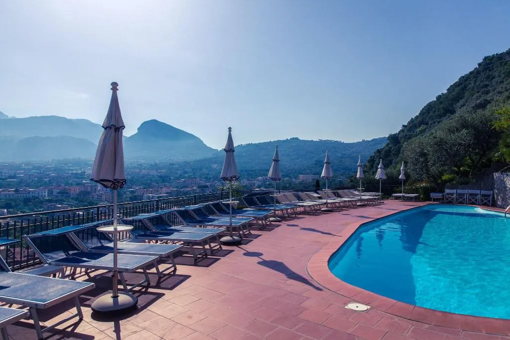 Pool, Hotel Cristina, Naples