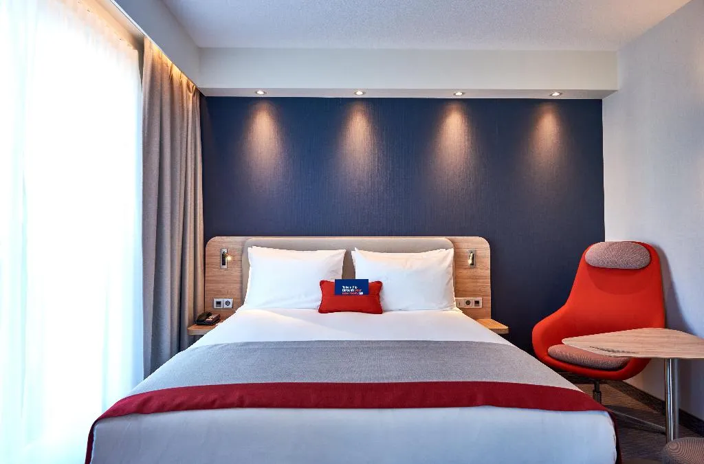 DOUBLE WITH DOUBLE BED Room, Holiday Inn Express Amsterdam - City Hall, Amsterdam