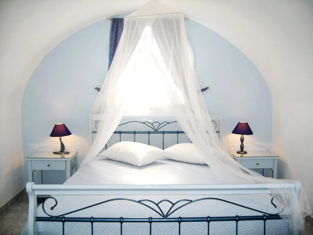 Room, Paradise Resort, Santorini