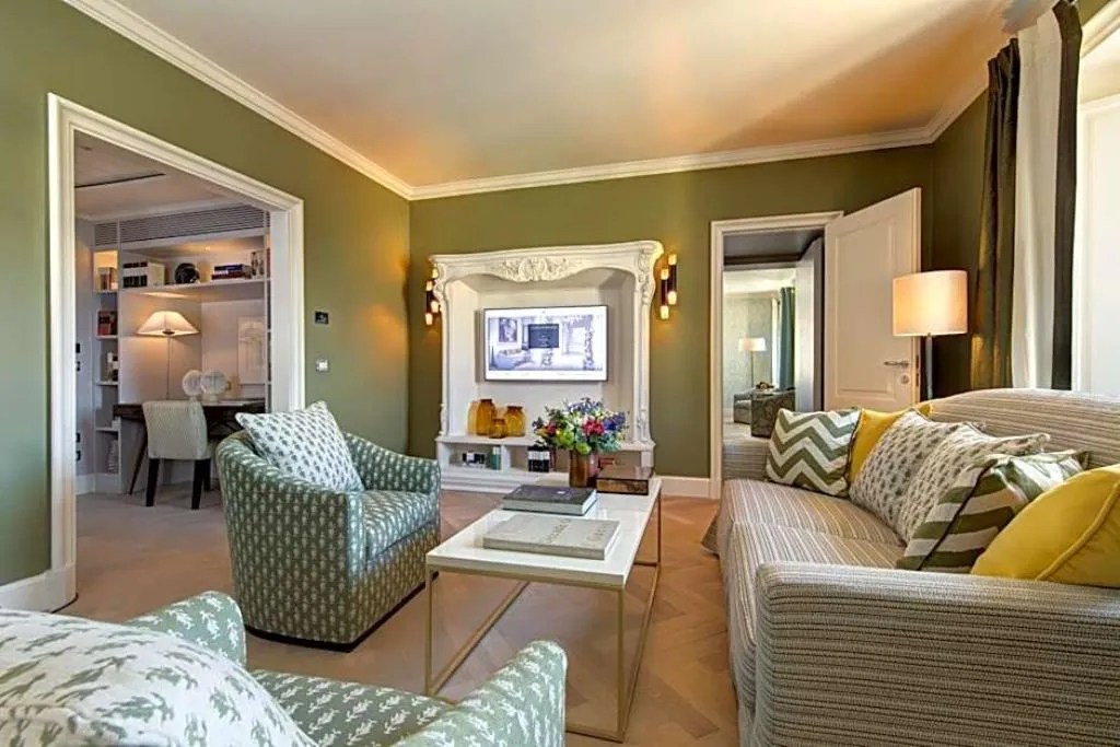JUNIOR SUITE LUXURY Room, Savoy Florence, Florence