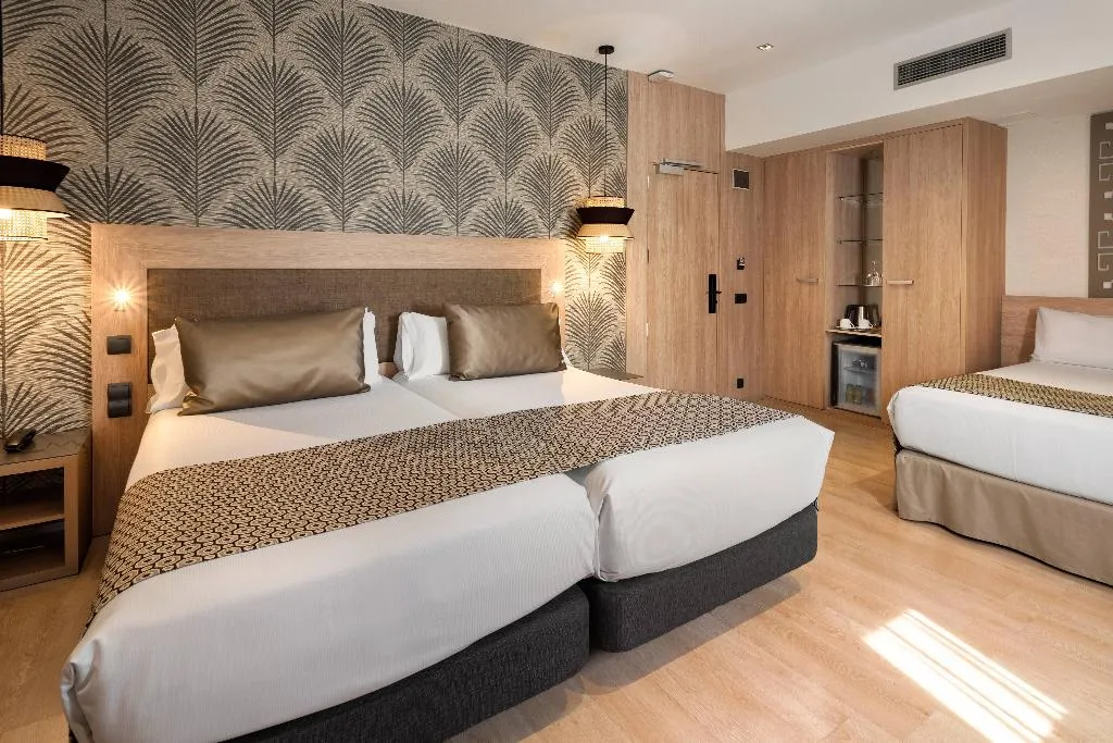 Room, Catalonia Atocha, Madrid