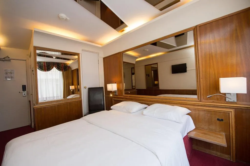 DOUBLE STANDARD Room, Rembrandtplein Hotel, Amsterdam
