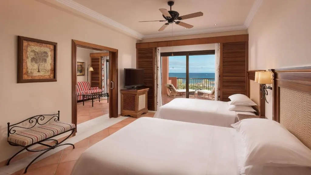 SUITE EXECUTIVE Room, Sheraton Fuerteventura Beach, Golf & Spa Resort, Fuerteventura