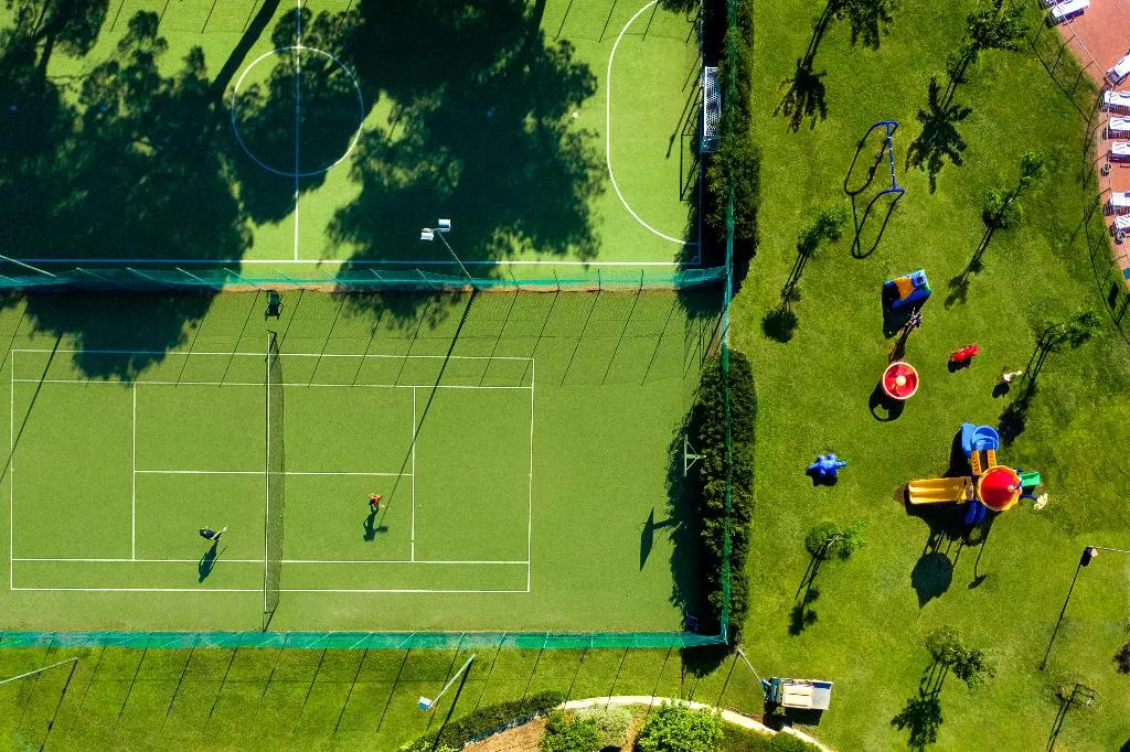 Sports and Entertainment, Gitavillage California, Rome