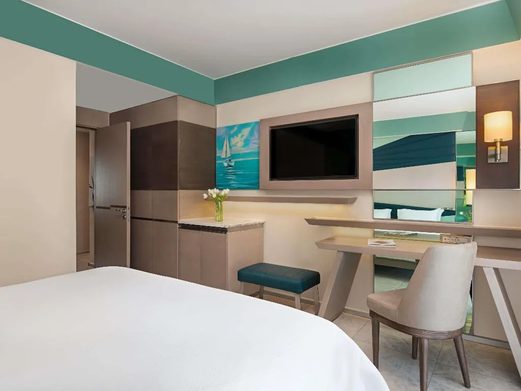 FAMILY ROOM GARDEN VIEW Room, Rixos Premium Tekirova L.O.L ThemePark Free Access, Antalya