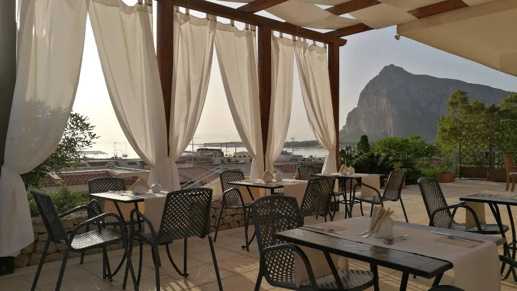 Restaurant, Albergo Auralba, Palermo