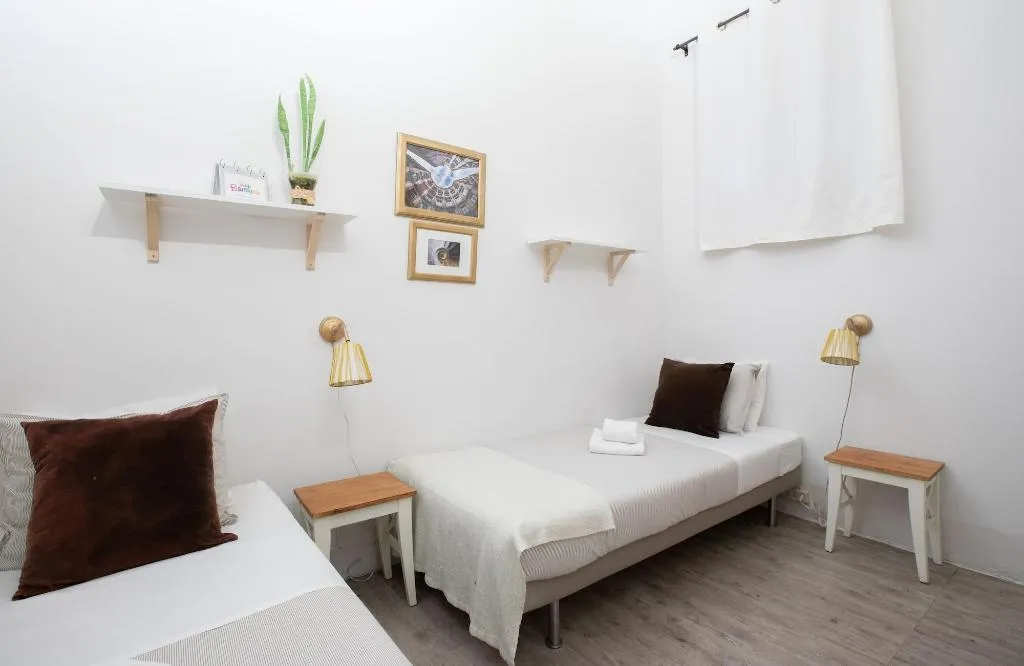 Room, Casanova Guest House, Barcelona