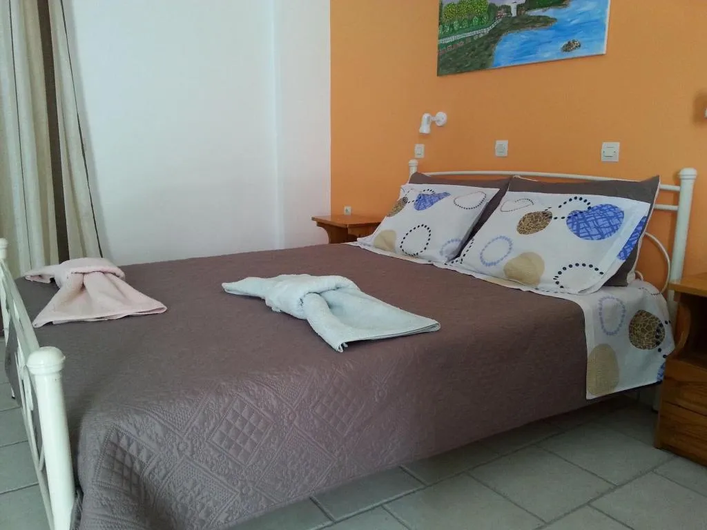 Room, Anna Studios, Corfu