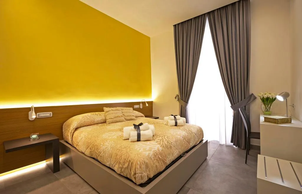 TRIPLE SUPERIOR Room, Domus Schilizzi Guesthouse, Naples