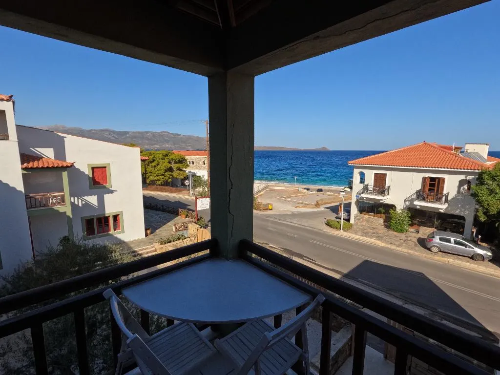 FAMILY ROOM SUPERIOR SEA VIEW Room, The Flower of Monemvasia, Kalamata