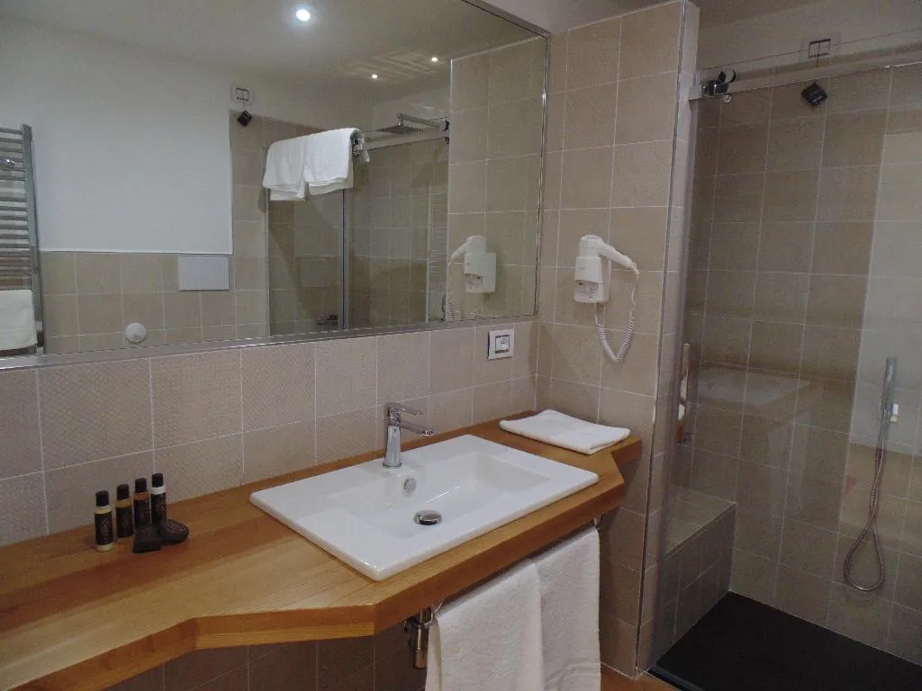 JUNIOR SUITE STANDARD Room, Alimunera Hotel, Catania
